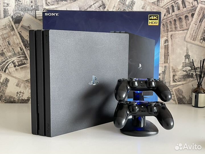 Sony Playstation 4 Pro / FIFA 23 / UFC 4 / NHL 23