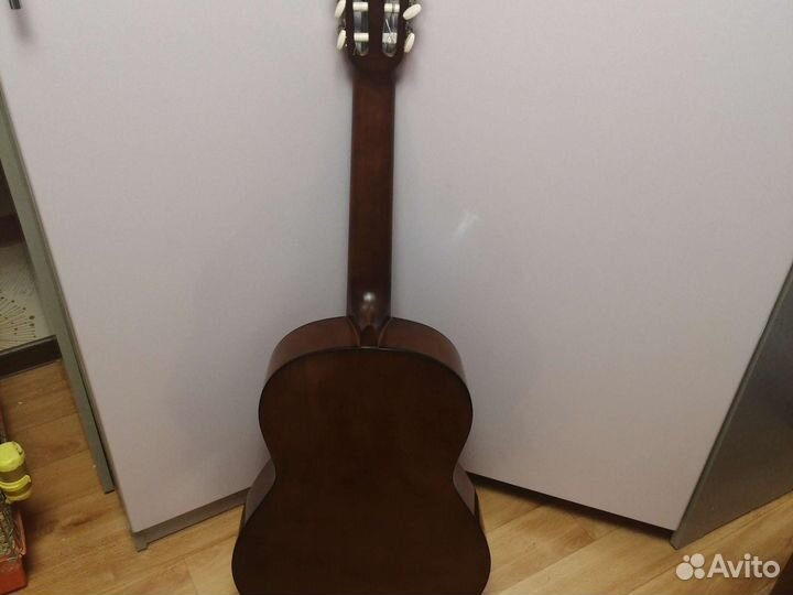 Гитара ymaha c40