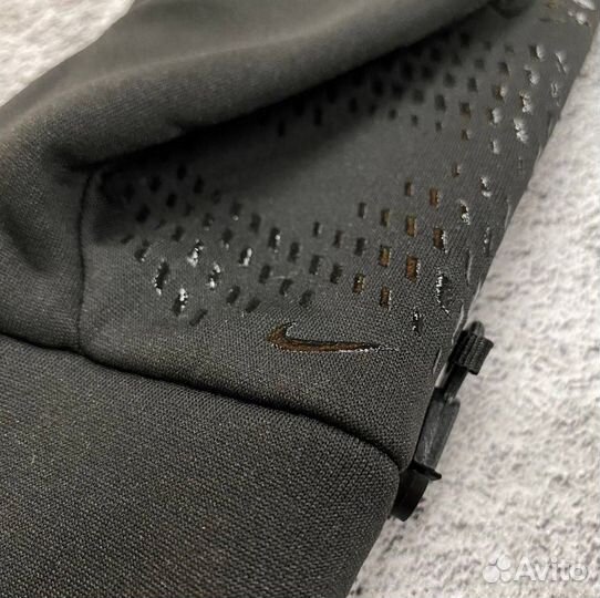 Перчатки Nike черные