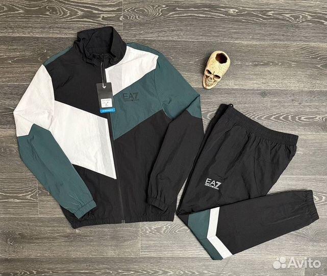 Спортивный костюм EA7 мужской
