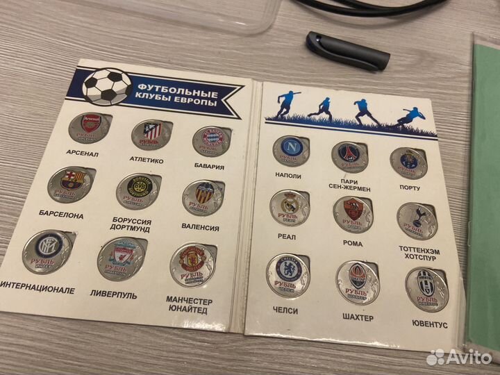 Альбом с манетками клубов