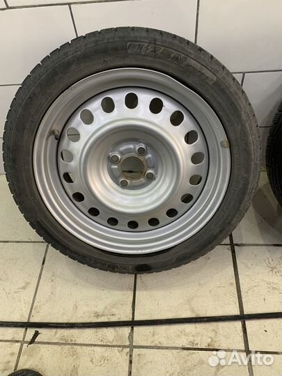 Kumho I'Zen KW31 205/50 R17 93R