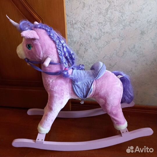 Детская качалка лошадь