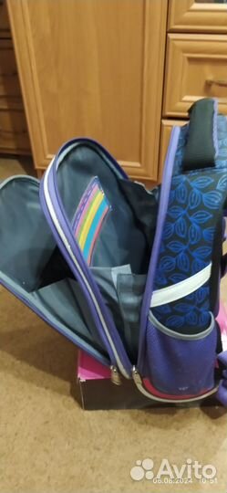Рюкзак школьный