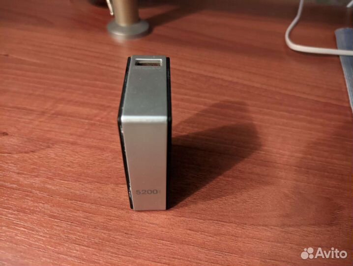 Внешний аккумулятор interstep 5200