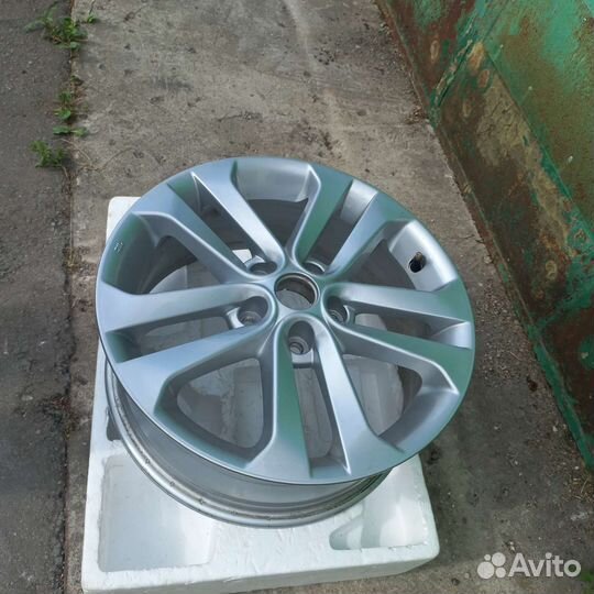 Оригинал Литой Диск R17 Nissan Juke