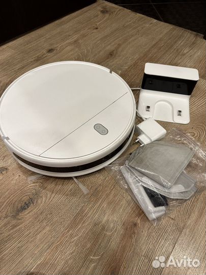 Робот-пылесос Xiaomi Robot Vacuum-Mop Essential