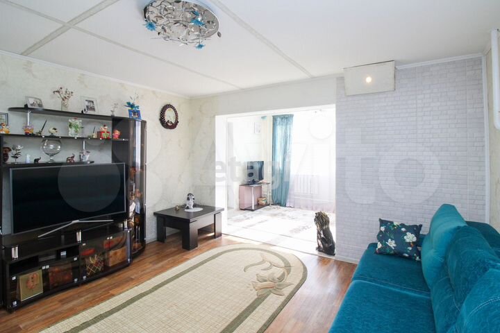 Дом 160 м² на участке 7 сот.