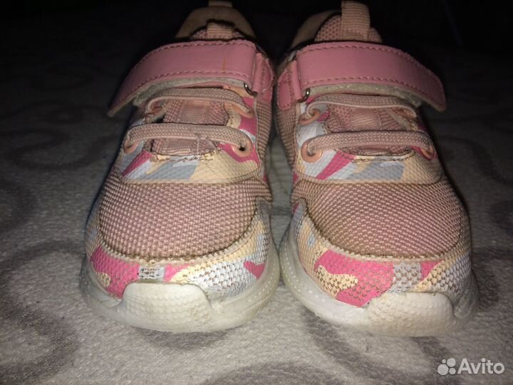 Кроссовки, разные размеры