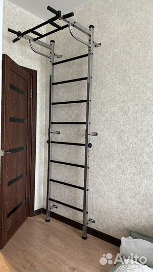 Шведская стенка с турником