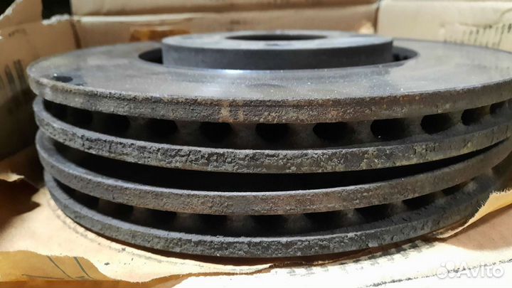 Передние тормозные диски