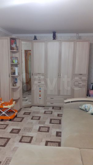 2-к. квартира, 50 м², 1/9 эт.