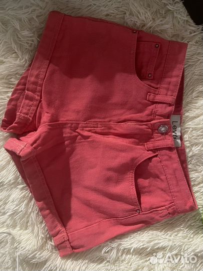 Джинсовые шорты