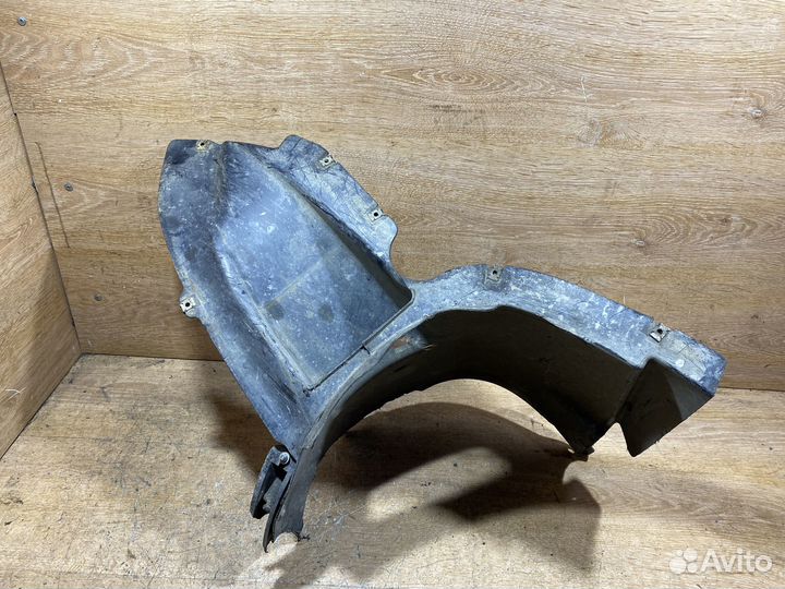 Сапожок передний правый VW Passat B6 1704360