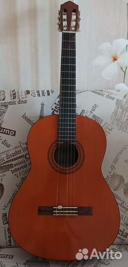 Акустическая гитара yamaha c40