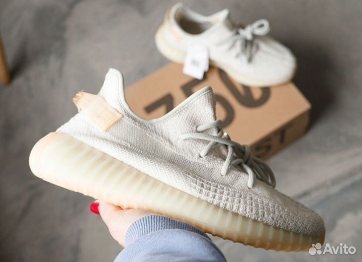 Кроссовки Adidas Yezzy Boost 350 V2