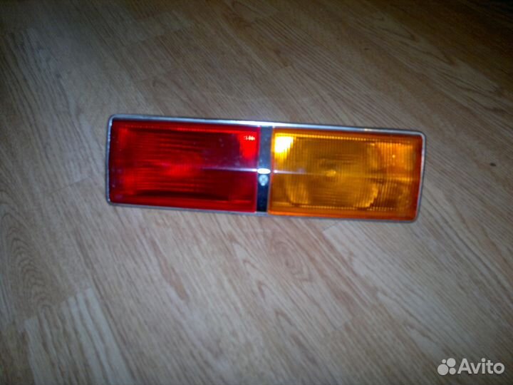 Задний фонарь и два поворотника на ваз-2101