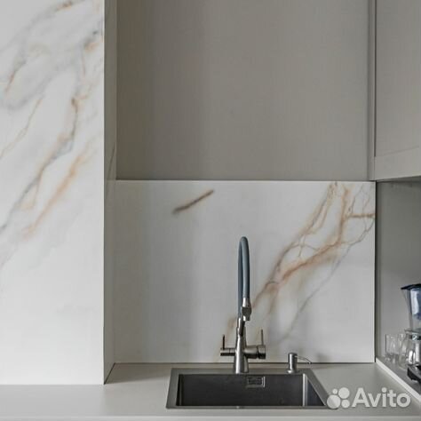 Кухня прямая серая