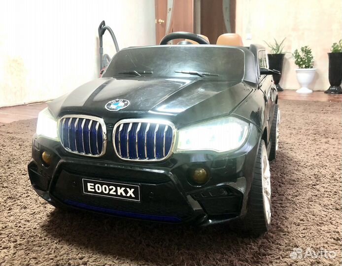 Детский электромобиль