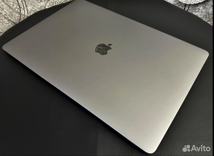 MacBook Pro 16 i9 32GB 1TB