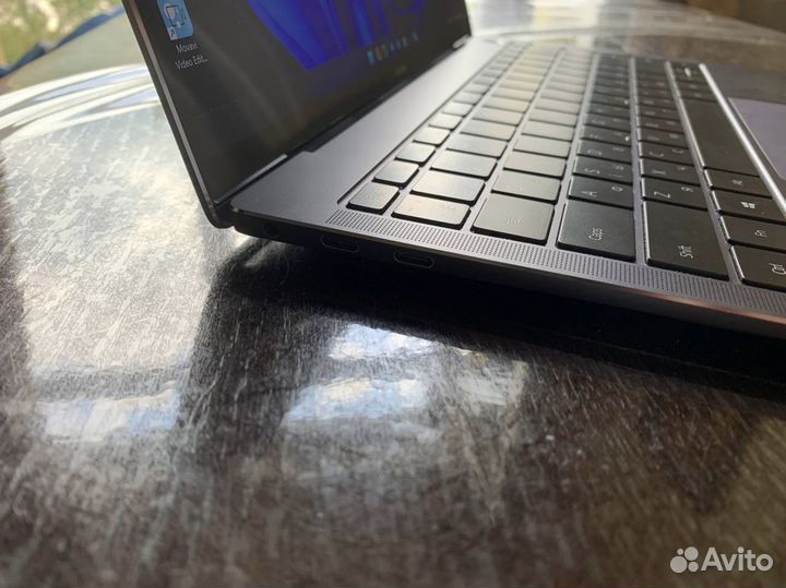 Huawei matebook X pro 2021 (сенсорный эеран)