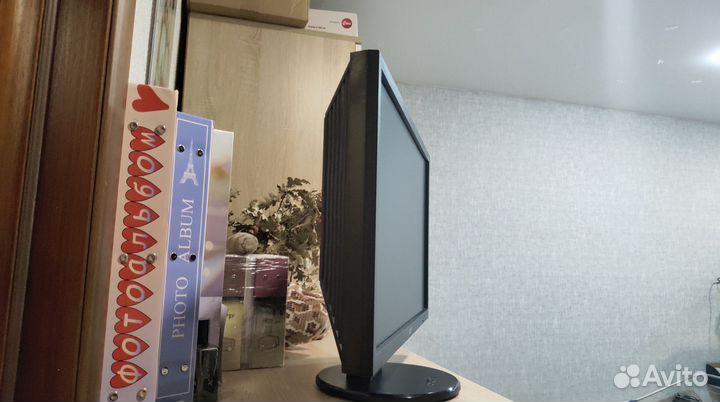 Монитор Acer 22