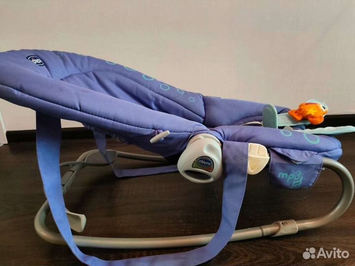Шезлонг для новорожденных