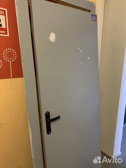 Дверь металлическая