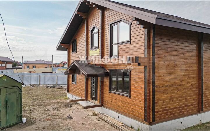 Коттедж 164,1 м² на участке 11 сот.