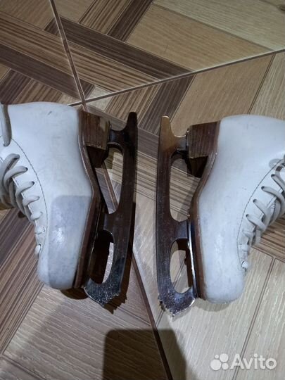 Фигурные коньки risport excellence