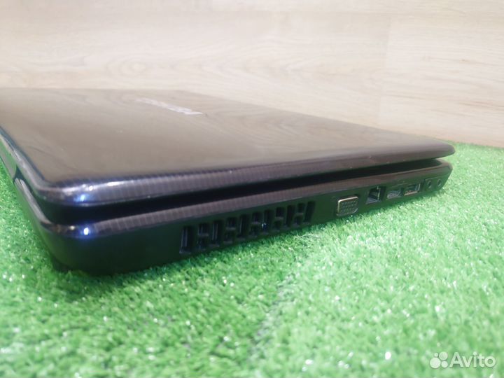 Ноутбук Toshiba