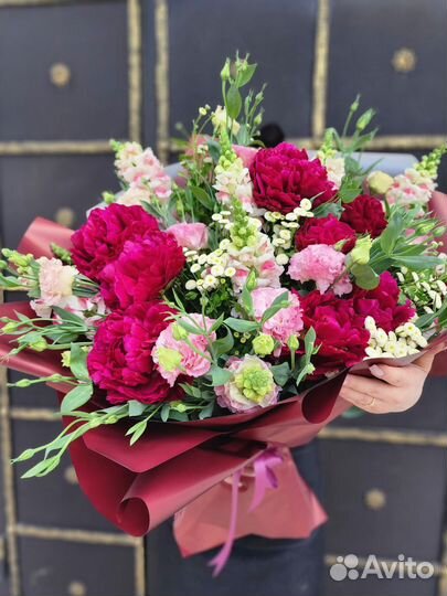 Доставка цветов ночью