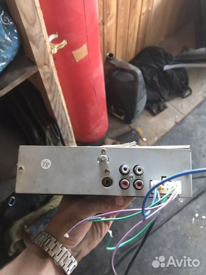 Магнитола swat