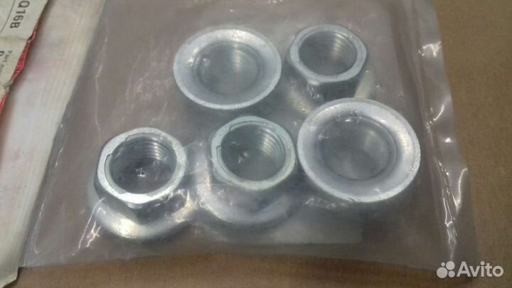 Гайка Nissan 0122300241