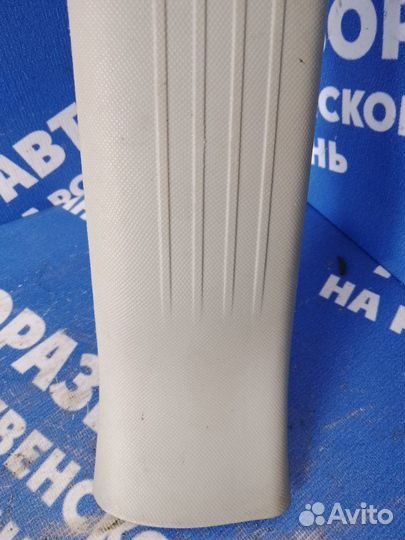 Накладка на порог. Toyota Estima минивен 2AZ-FE