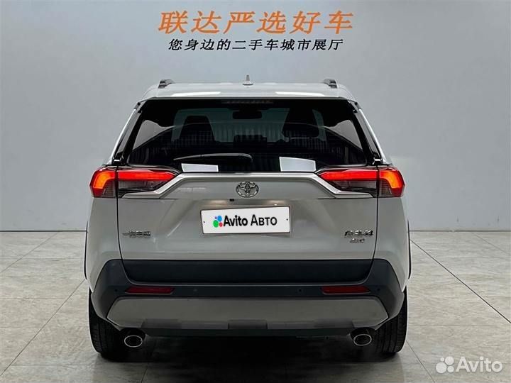 Toyota RAV4 2.0 CVT, 2021, 16 000 км