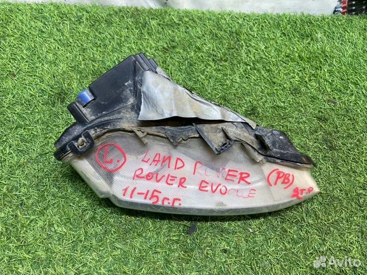 Фара противотуманная левая Land Rover Range Rover