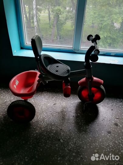 Детский трехколесный велосипед бу