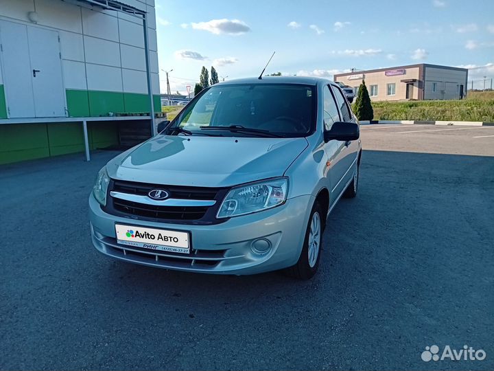 LADA Granta 1.6 МТ, 2014, 175 800 км