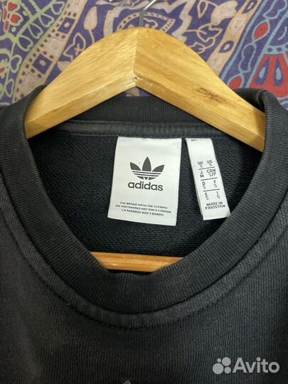 Свитшот adidas мужской