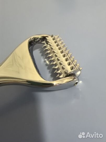 Игольчатый массажер роллер для лица