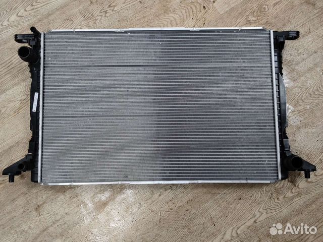 Радиатор охлаждения Audi Q7 4M Q8 A5 A4 B9