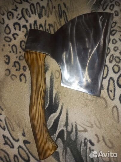 Топор мясника