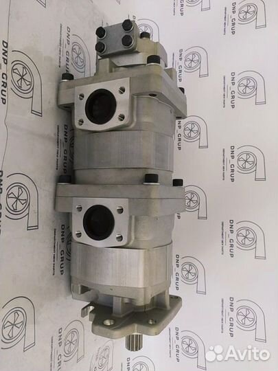 Гидронасос Hd465 Komatsu