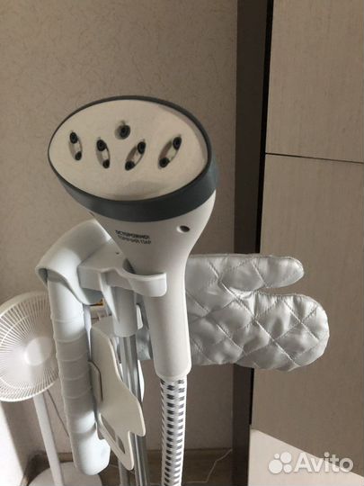 Отпариватель для одежды вертикальный Polaris