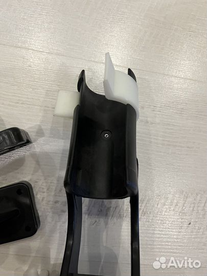 Кронштейн для спиннига на лодку