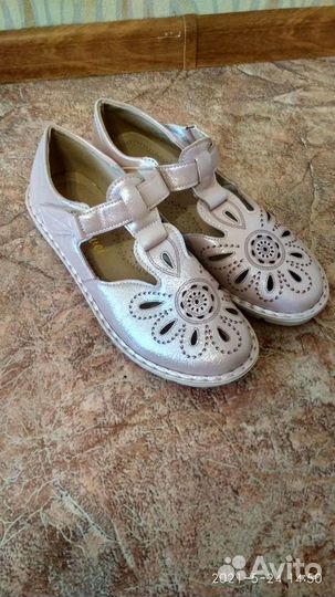 Летние туфли новые