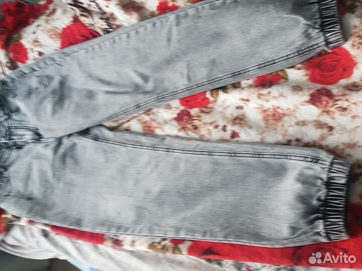 Джинсы женские новые