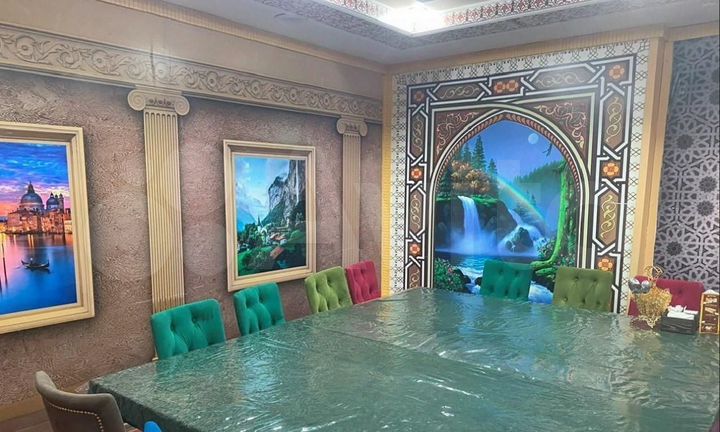 Здание, 418 м²