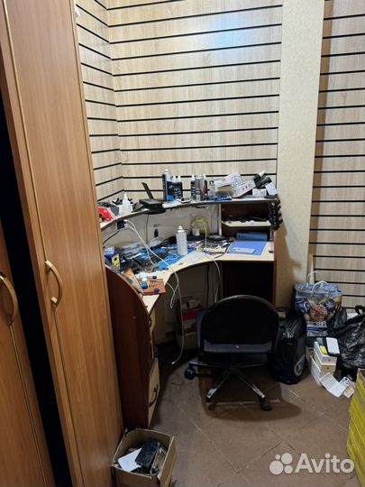 Магазин сотовых телефонов
